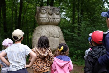 Histoire engagée : vents des forêts